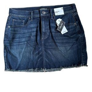 Express Straight Mini Mid Rise Size 6 Denim Skirt.